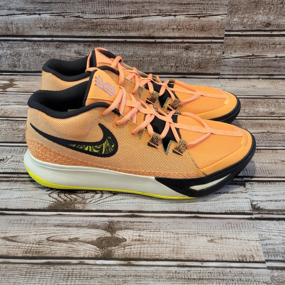 New Men's Nike Kyrie Flytrap 6 Orange Trance Yellow Strike